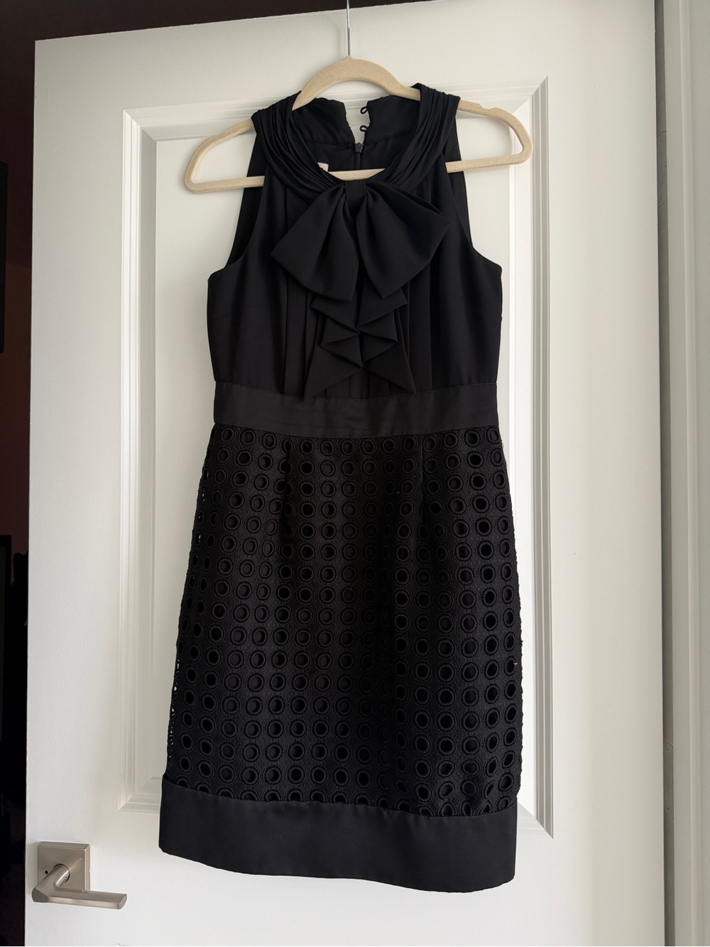 Anne Klein Black Sleeveless Bow-Front Mini Dress